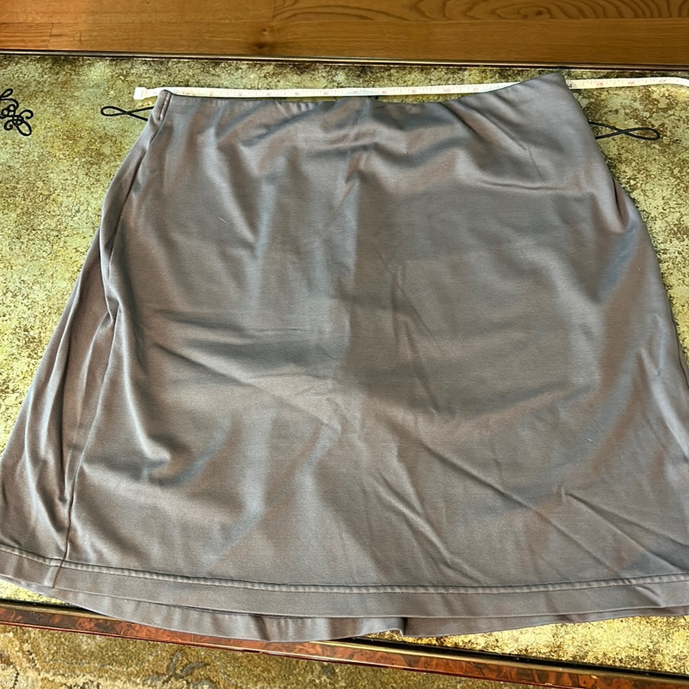 Maidenform tummy control slip L